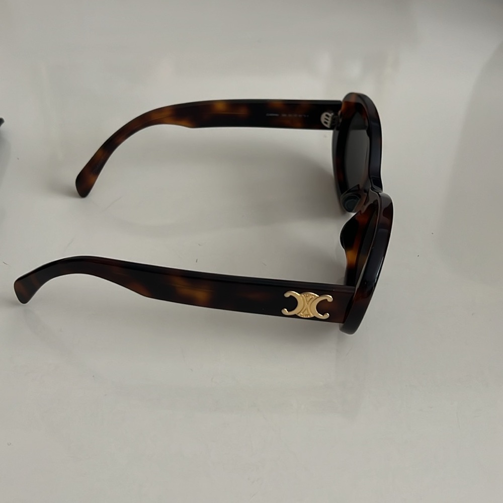 Celine triomphe sunglasses - Picture 8 of 15